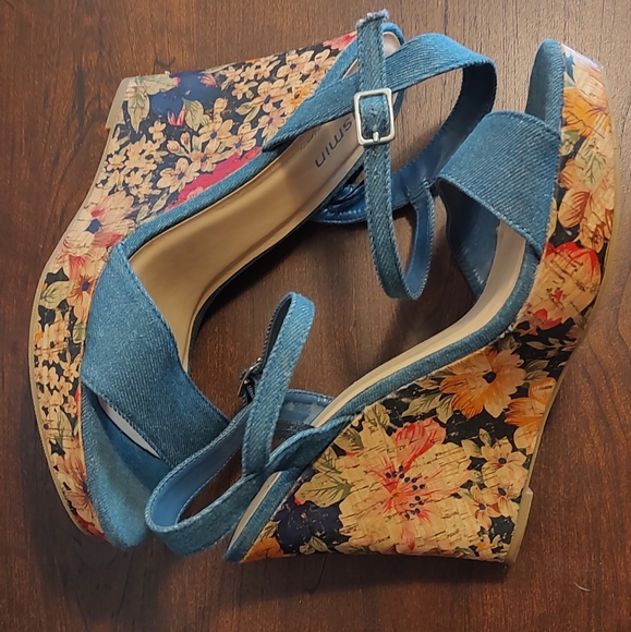 Jasmine denim floral wedges size 9 - Picture 7 of 11